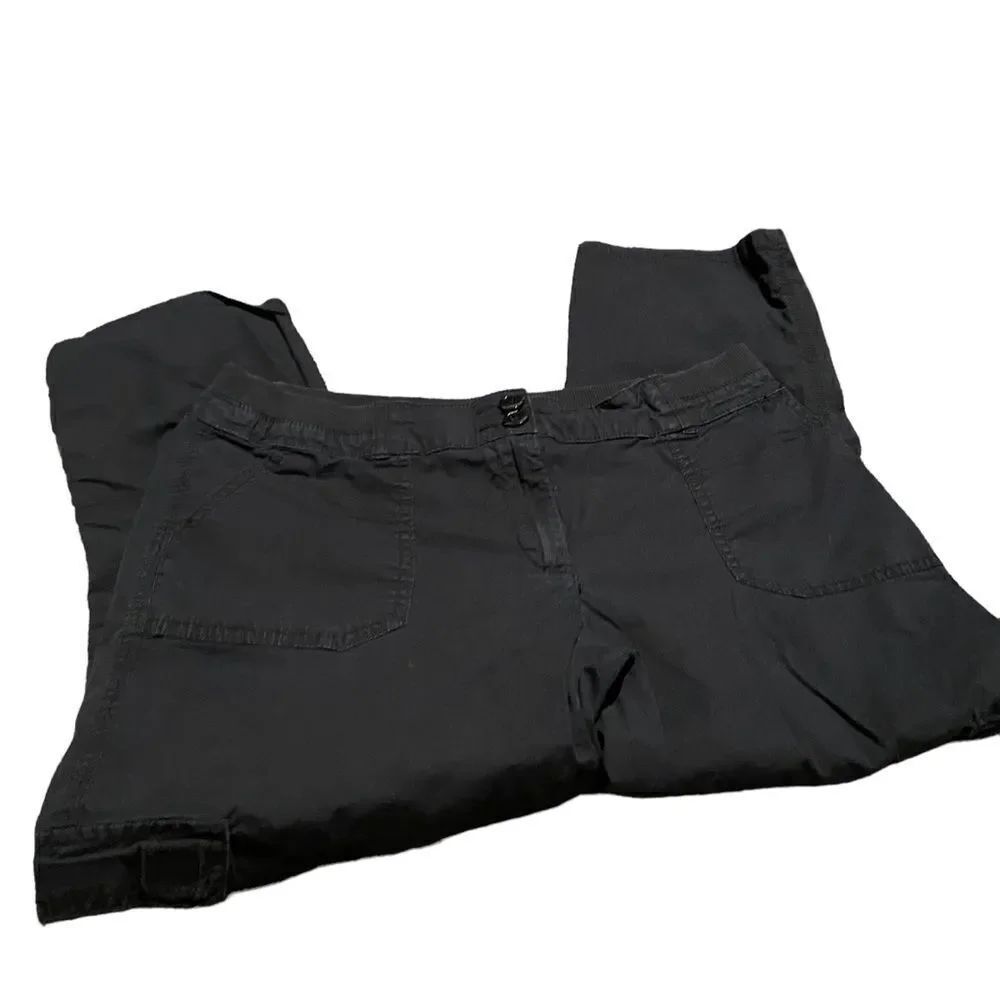 Chico’s size 00 XS 4 black capris see pics excellent condition